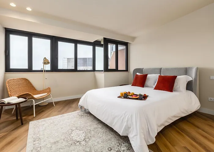 Aspasios Bonjardim Appartement *