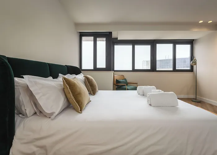 Aspasios Bonjardim Appartement *