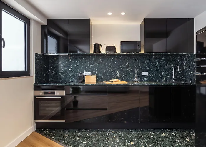 Aspasios Bonjardim Appartement *