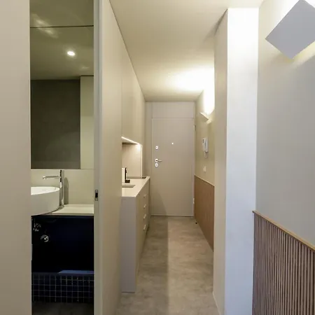 Aspasios Bonjardim بورتو