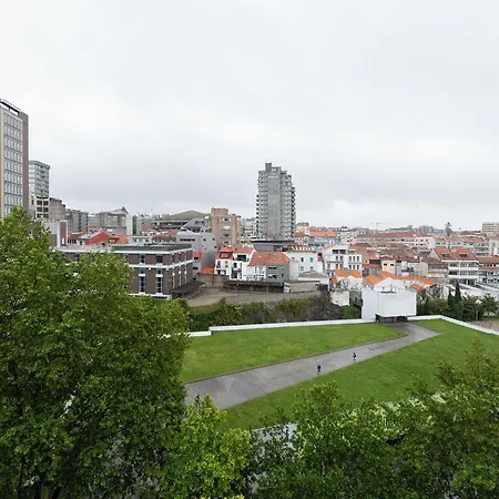 Aspasios Bonjardim Apartment