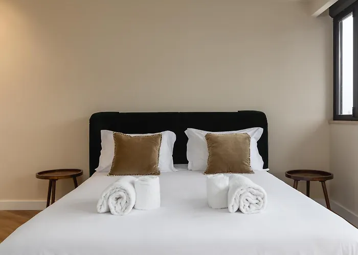 Aspasios Bonjardim Apartament *