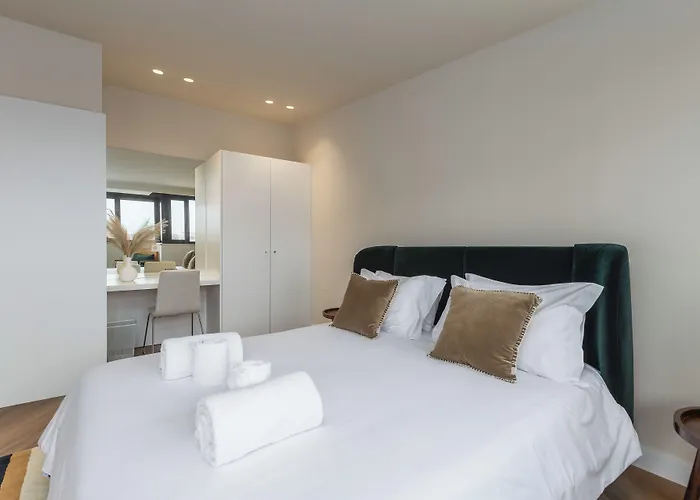 Aspasios Bonjardim Porto