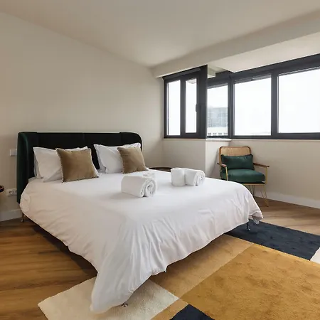 Aspasios Bonjardim * Oporto